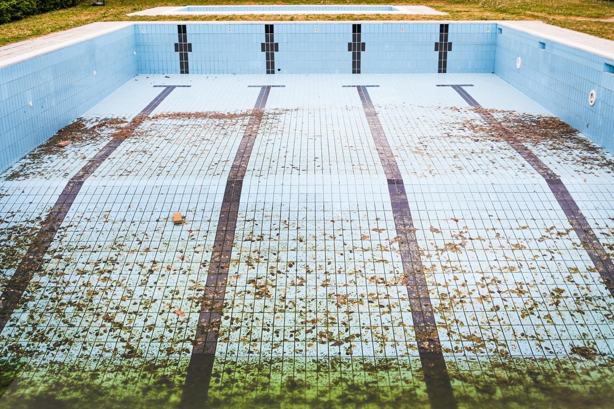 Pool crack and leak repair Cape Coral